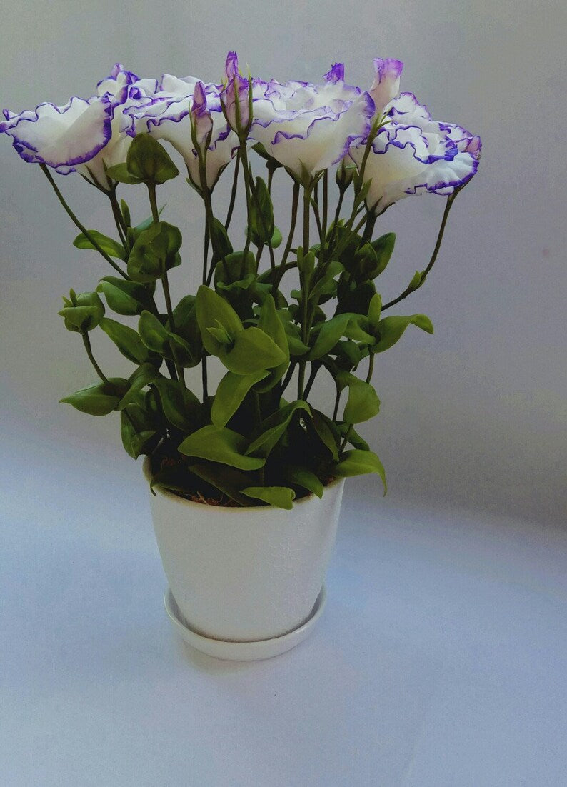 Bouquet de Fleurs Artificielles en Pâte Polymère - Eustoma - Porcelaine Froide - 7 Fleurs avec Vase en Céramique