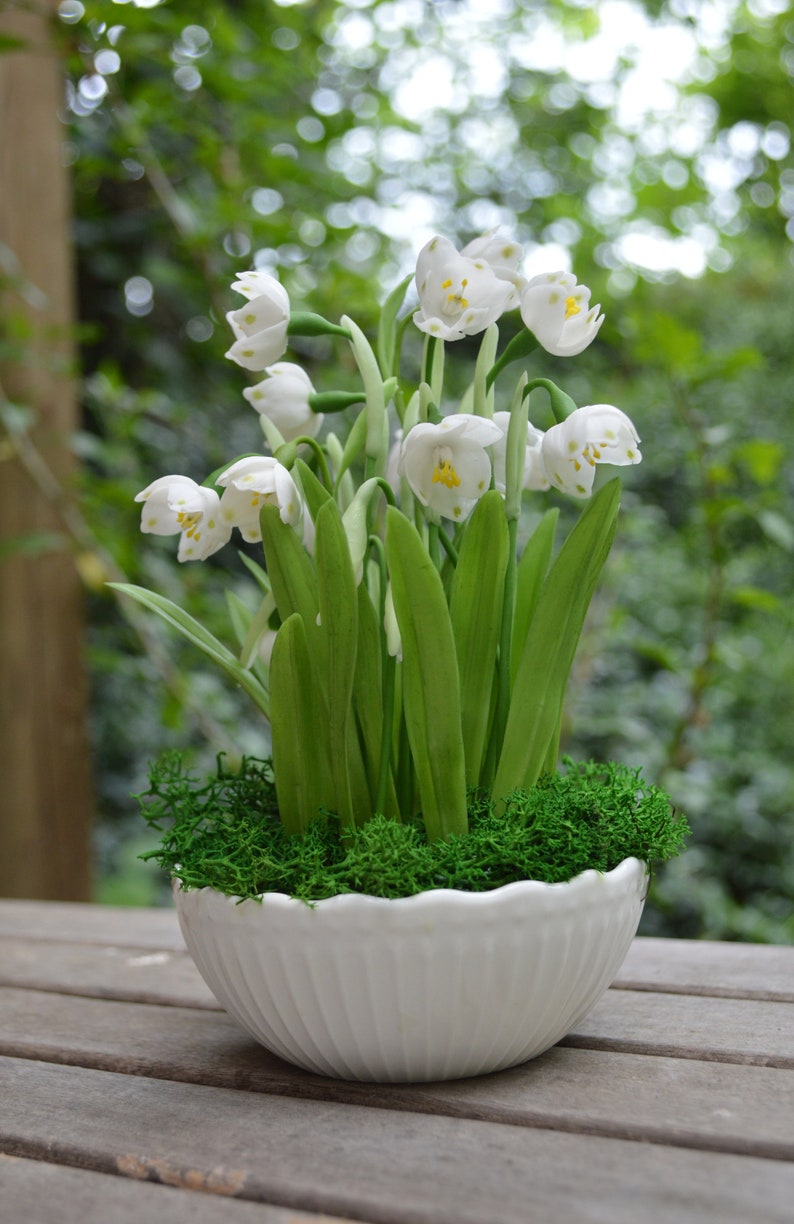 Perce-neige en porcelaine froide - Arrangement floral décoratif blanc 17 cm