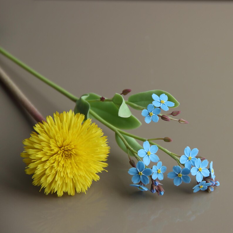 Fleurs en porcelaine froide Pissenlit artificiel Myosotis Sculpture botanique Bouquet fait main Hauteur 23 cm