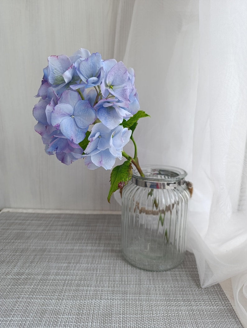 Fleur d'hortensia bleu faite main, porcelaine froide réaliste, tige de 37 cm, décoration intérieure printanière